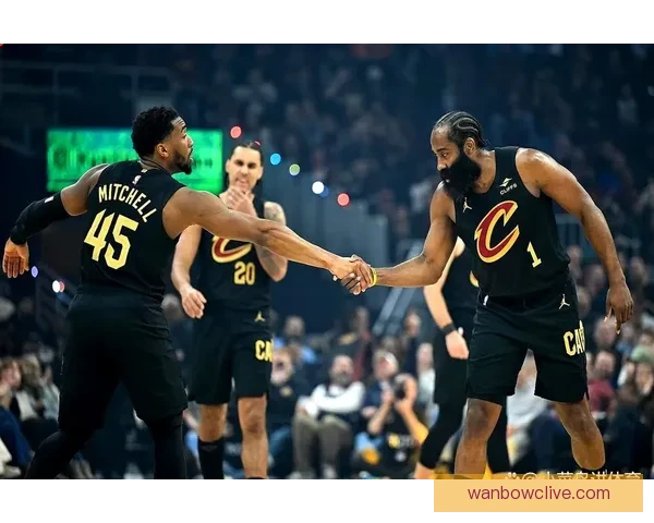 亚历山大直面罚球争议以嘘声为勋章向詹姆斯看齐走向巨星之路不断