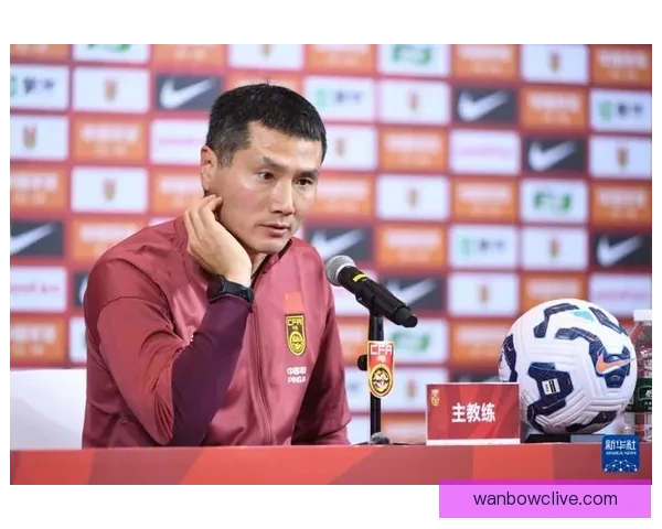 国足全新战袍震撼亮相邵佳一亲临现场助阵